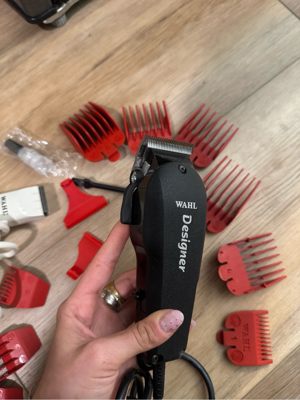 Wahl Designer Corded Hair Clipper and Trimmer set! - Picture 5 of 5